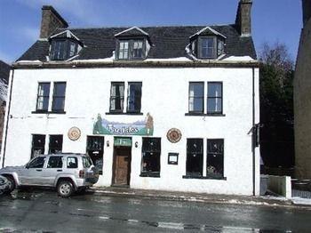 The Isles Inn Portree Exterior photo