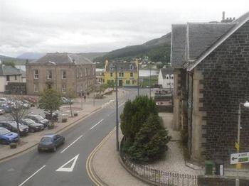 The Isles Inn Portree Exterior photo